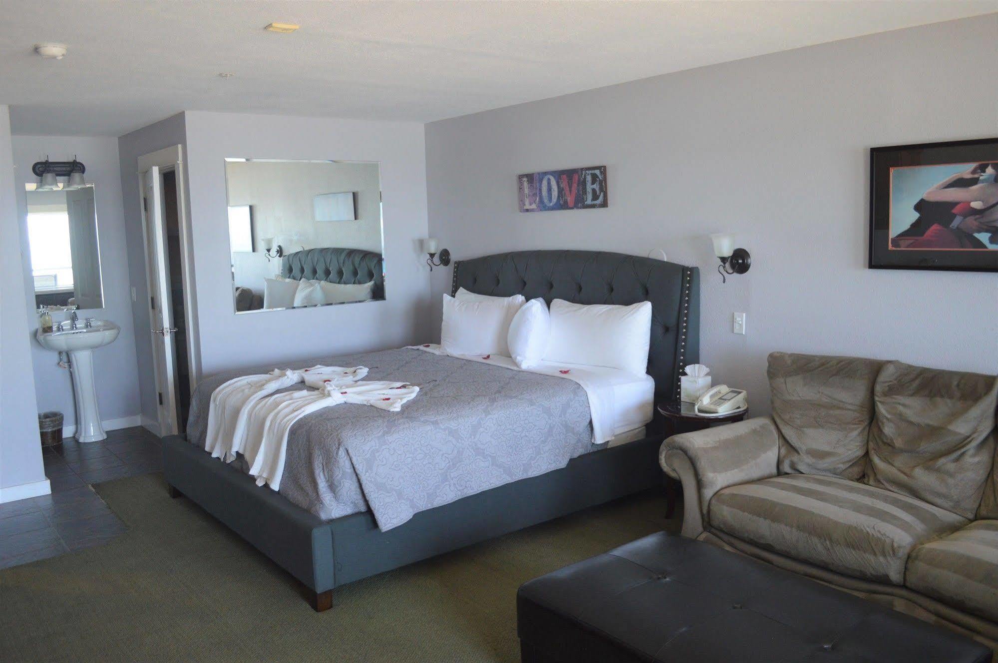 Starfish Manor Oceanfront Hotel 링컨시티 외부 사진