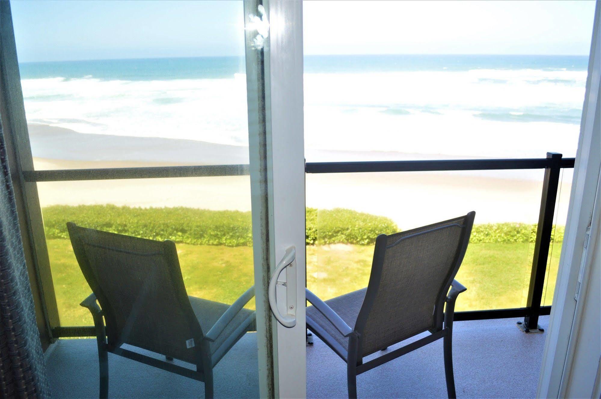 Starfish Manor Oceanfront Hotel 링컨시티 외부 사진